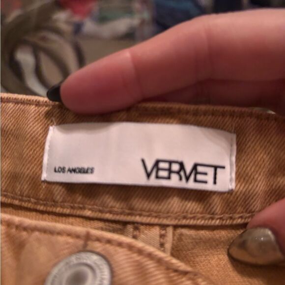 VERVET BY FLYING MONKEY Tan Distressed Straight Leg Jeans - Picture 3 of 5